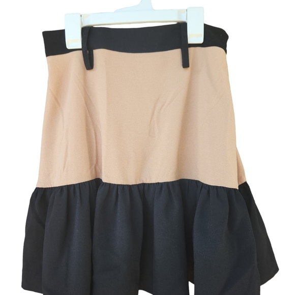Karina Grimaldi black and tan mini skirt size small - Picture 4 of 7